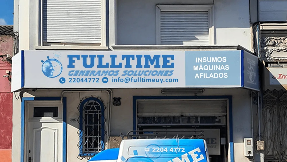 Fachada del local de FULLTIME Importadores en Gral. José María Luna 1386
